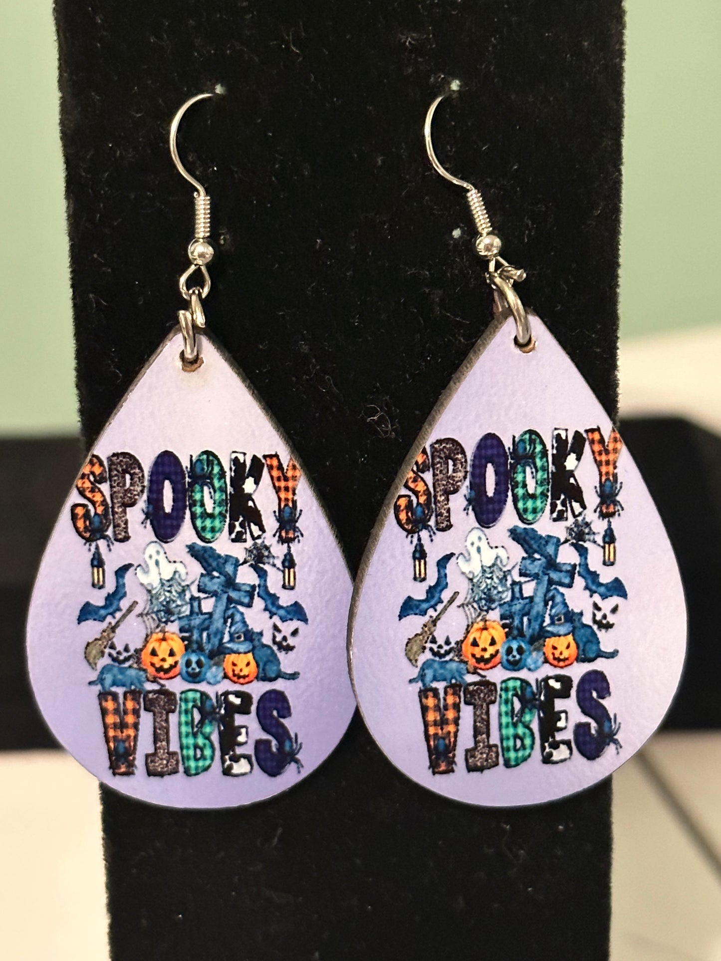 Spooky Vibe Earrings