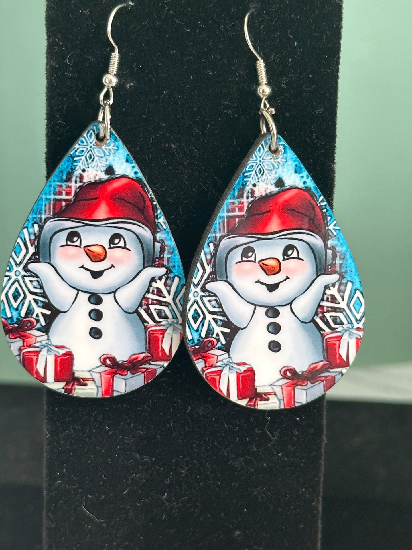 Snowman Present Earrings