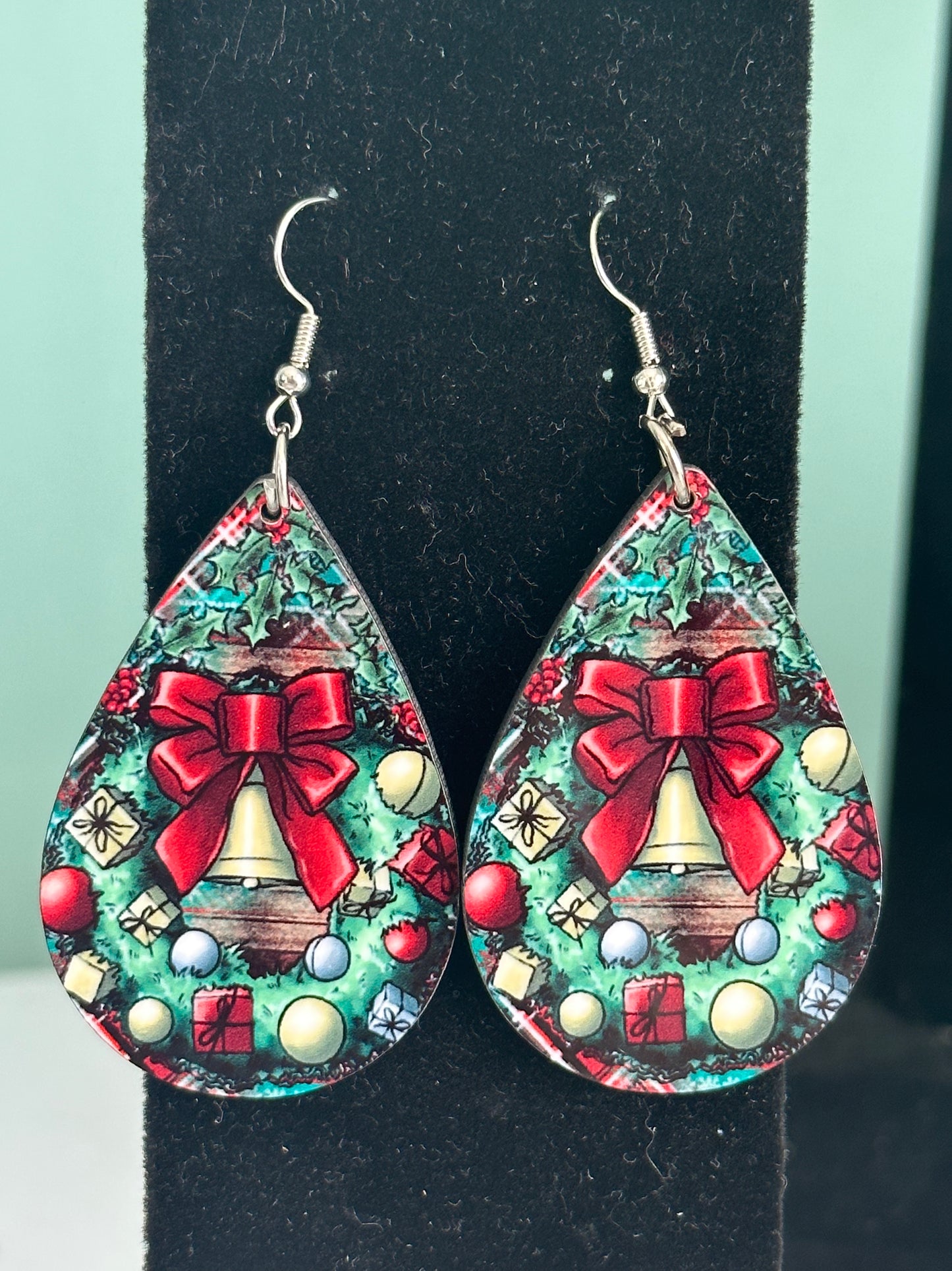 Wreath Earrings